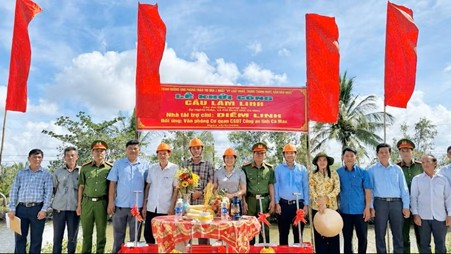 Học Bác để phục vụ nhân dân ngày càng tốt hơn